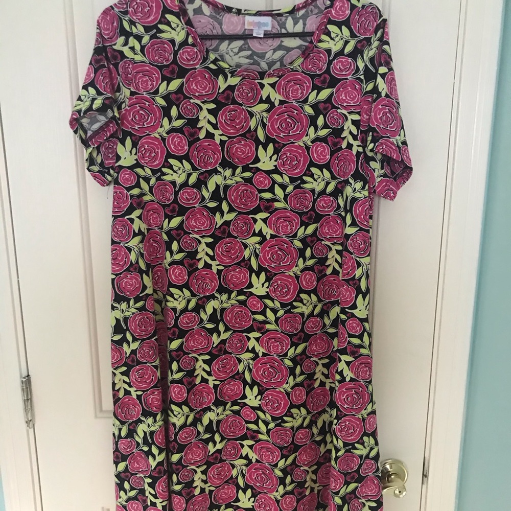 Rose and heart lularoe Jessie